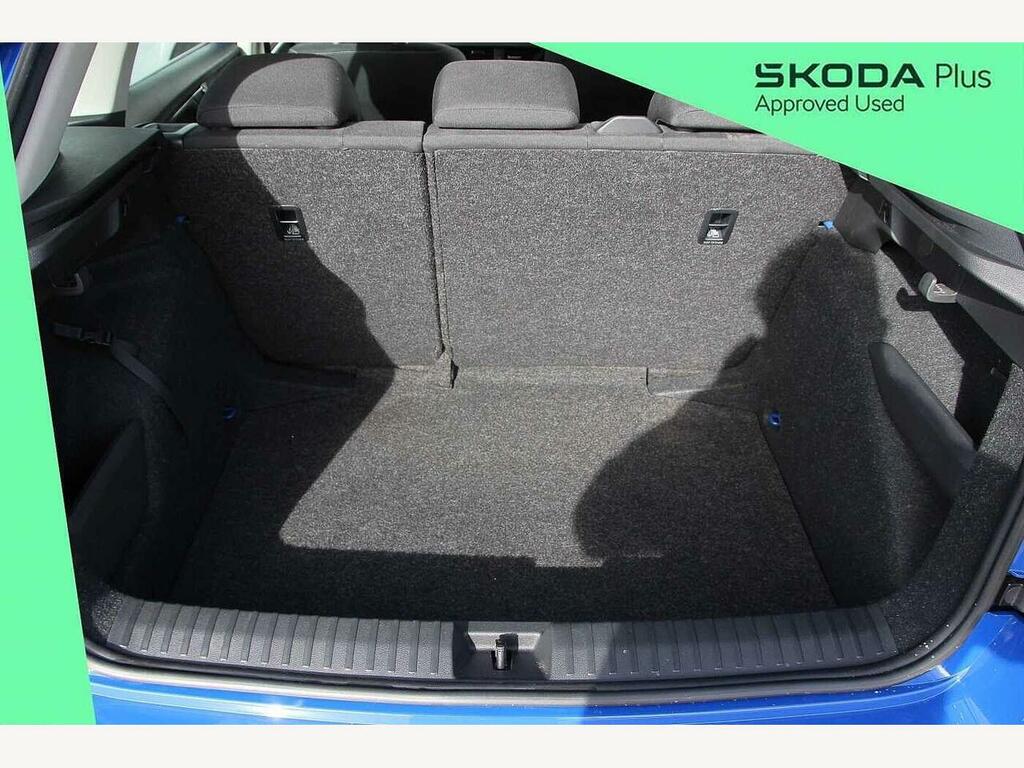 Skoda Kamiq Se Black #10
