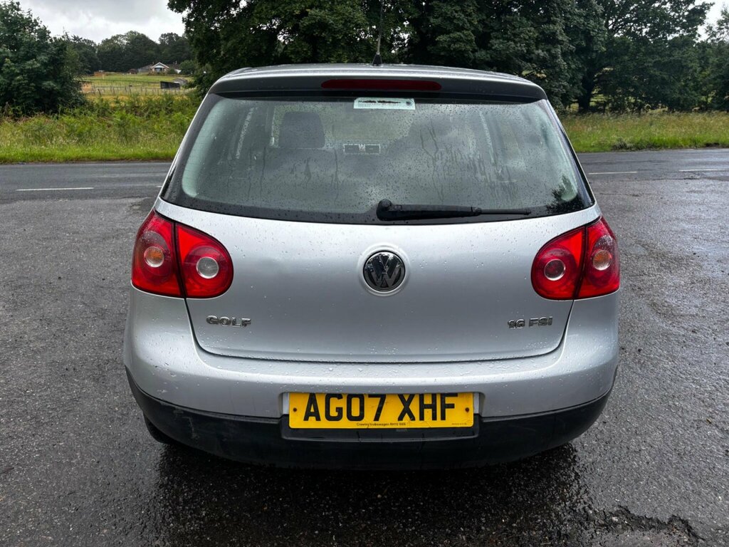 Volkswagen Golf 1.6 Fsi Match Black #8