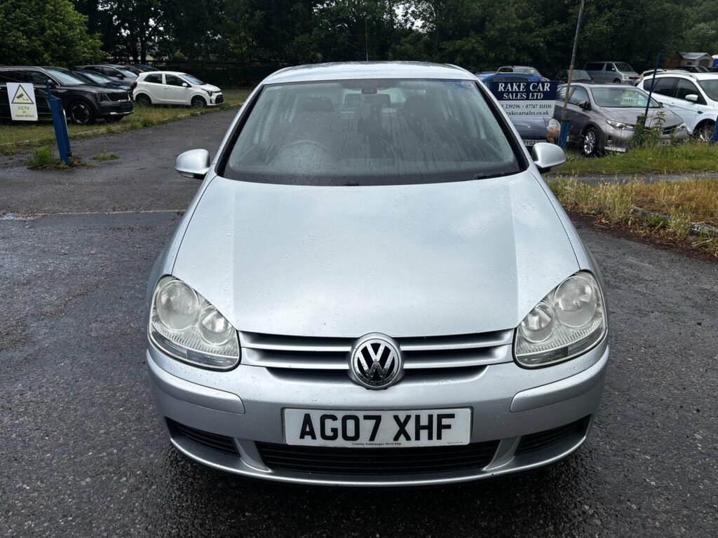 Volkswagen Golf 1.6 Fsi Match Black #2