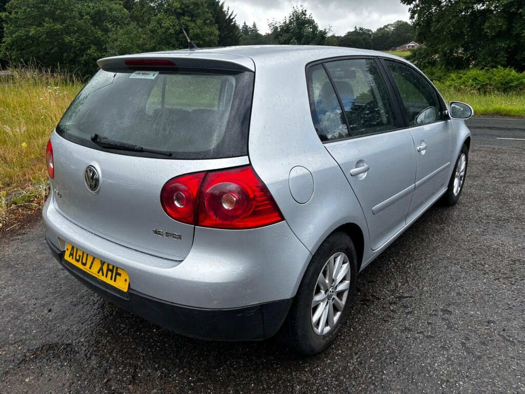 Volkswagen Golf 1.6 Fsi Match Black #7