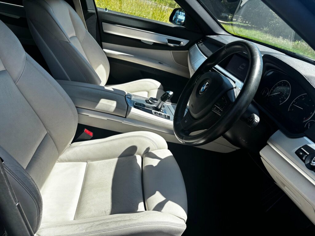 BMW 7 Series 740D Se Black #10