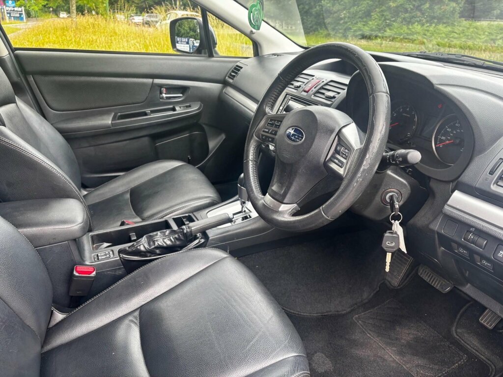 Subaru XV 2.0 D Se 147 Bhp White #10