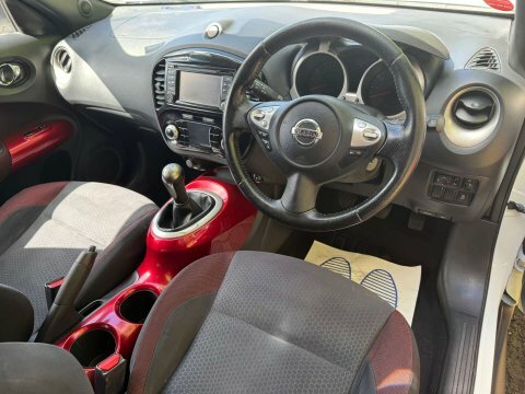 Nissan Juke 1.6 Juke Acenta WF63UKC White #6