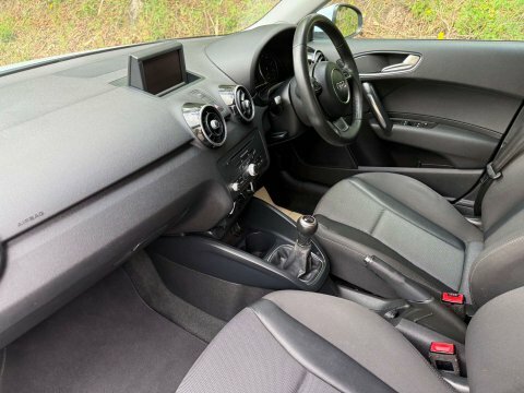 Audi A1 1.2 Tfsi Sport Black #2