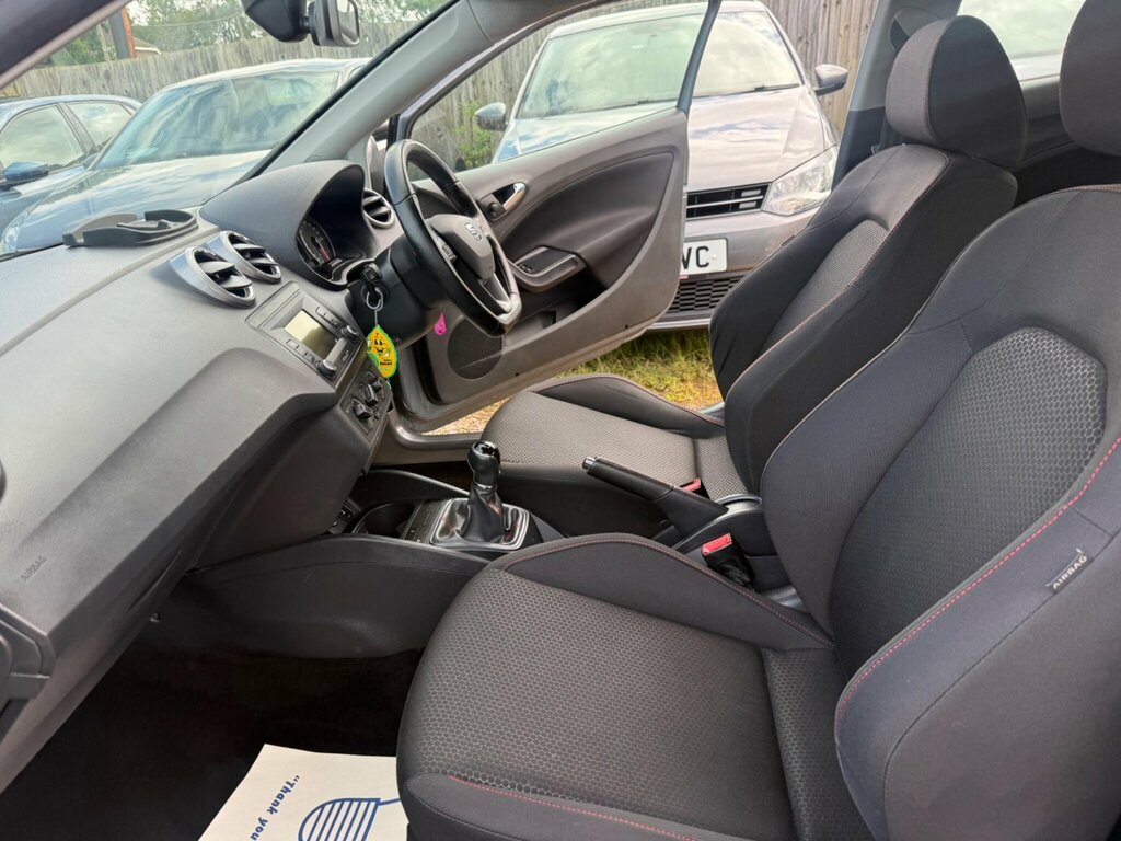 Seat Ibiza Tsi I-tech Grey #35