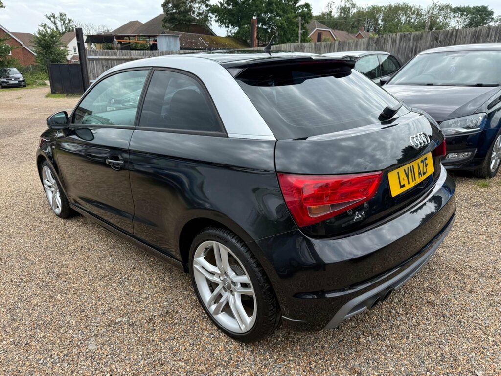 Audi A1 1.2 Tfsi Se Euro 5 Ss Black #17