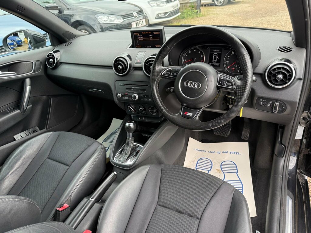 Audi A1 1.2 Tfsi Se Euro 5 Ss Black #30