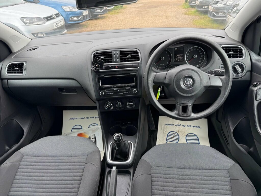 Volkswagen Polo Hatchback White #38