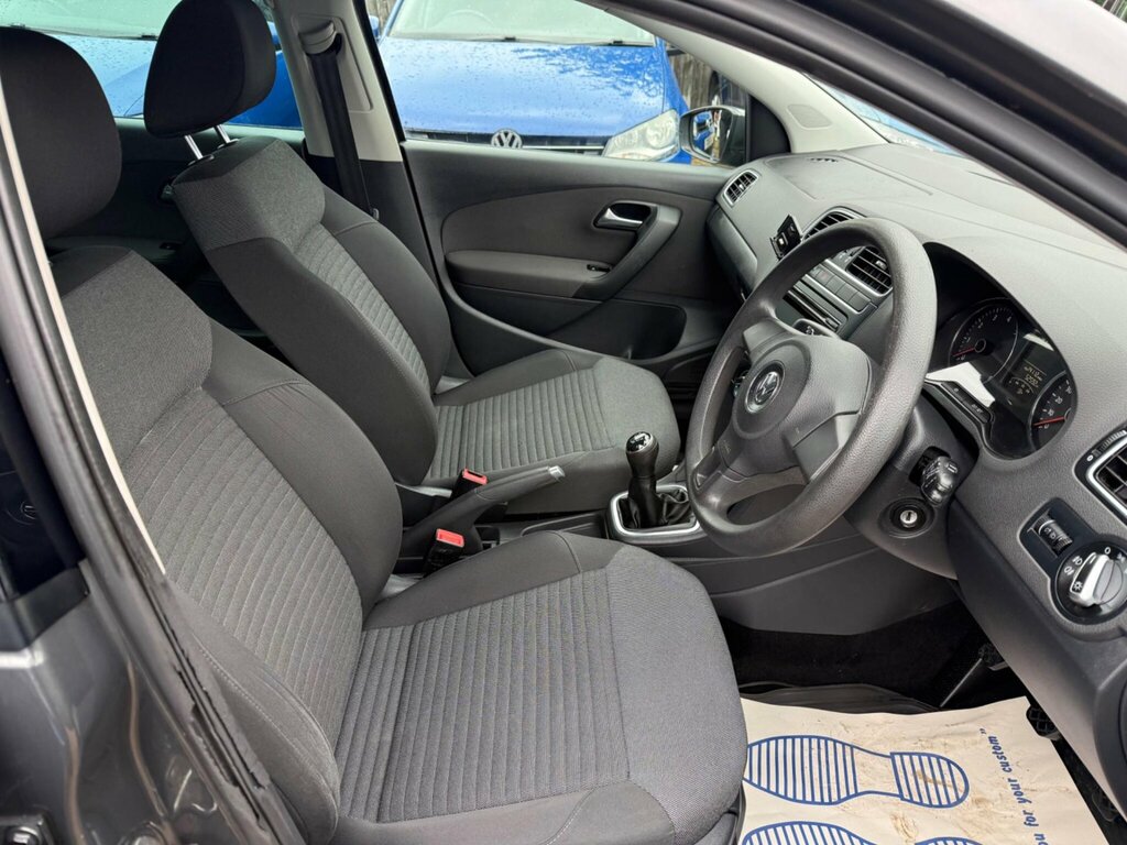 Volkswagen Polo Hatchback White #34