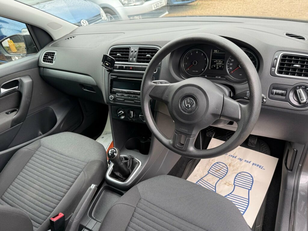 Volkswagen Polo Hatchback White #35