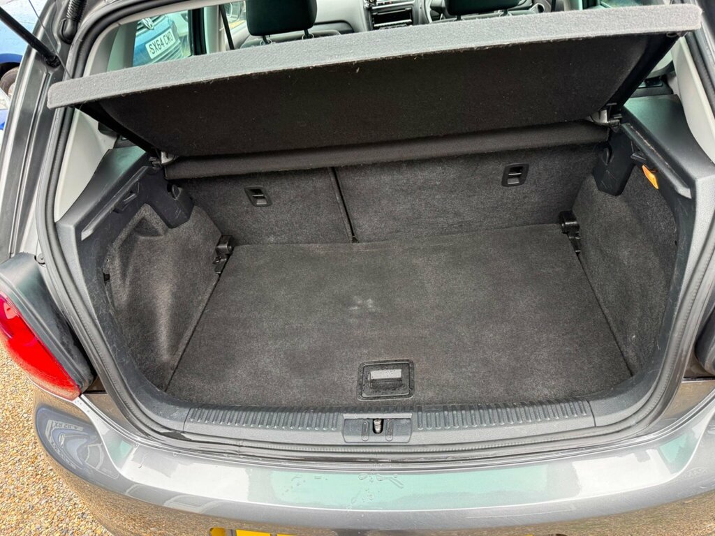 Volkswagen Polo Hatchback White #39