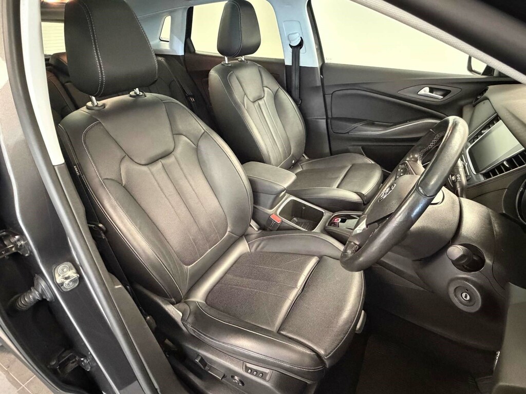 Vauxhall Grandland X Elite Nav T HD21OPJ  #3
