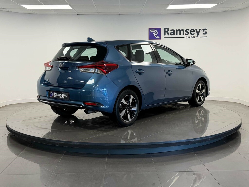 Toyota Auris Business Edition Tss Vvt-i  #4