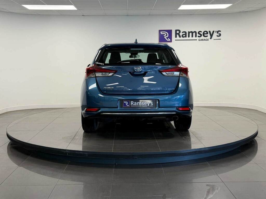 Toyota Auris Business Edition Tss Vvt-i  #6
