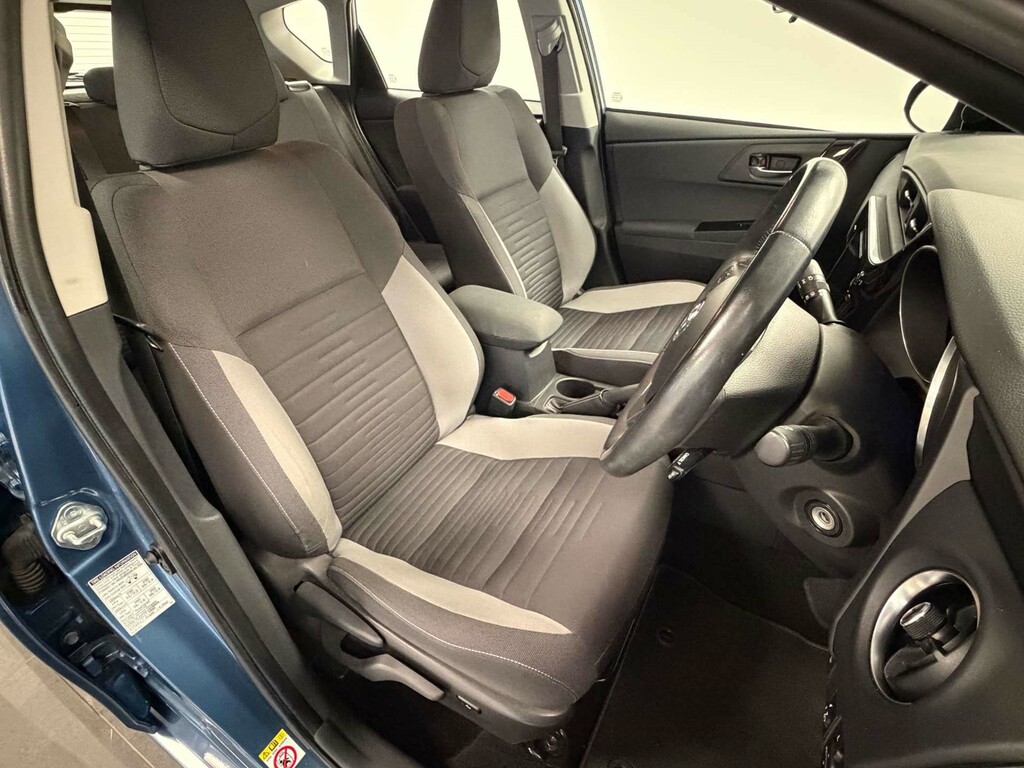 Toyota Auris Business Edition Tss Vvt-i  #3
