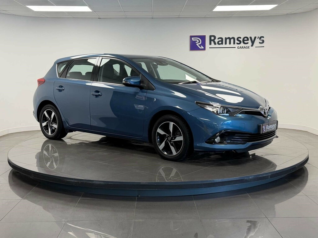 Toyota Auris Business Edition Tss Vvt-i 