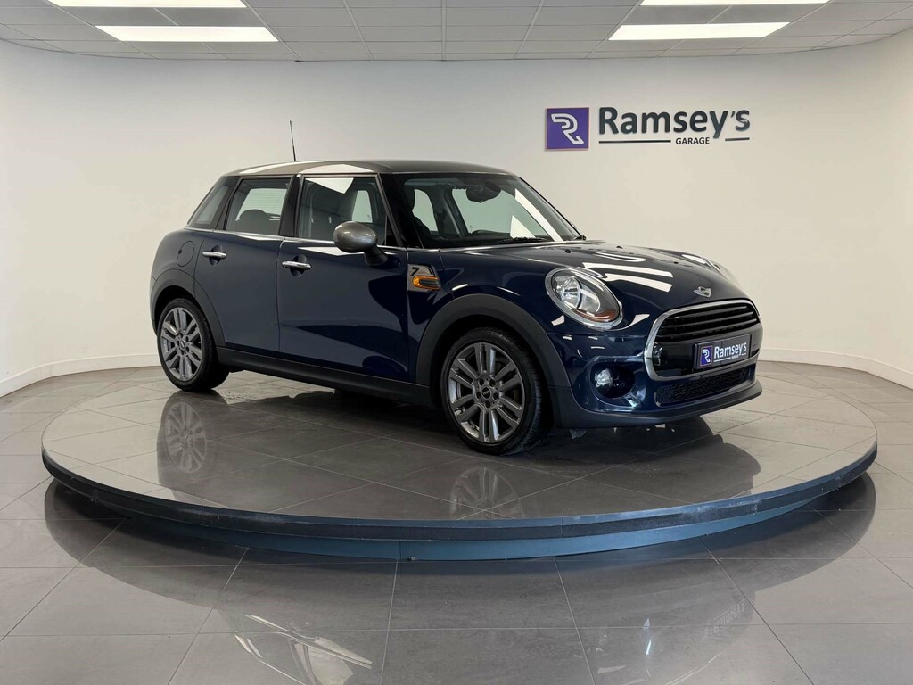 Mini Hatch Cooper Seven Blue