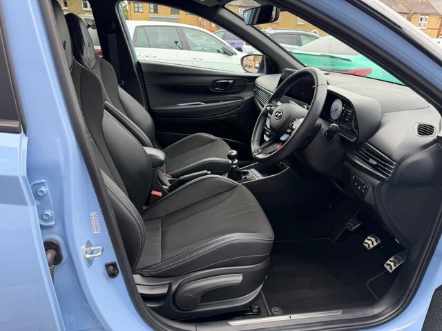 Hyundai I20 Advance Black #28