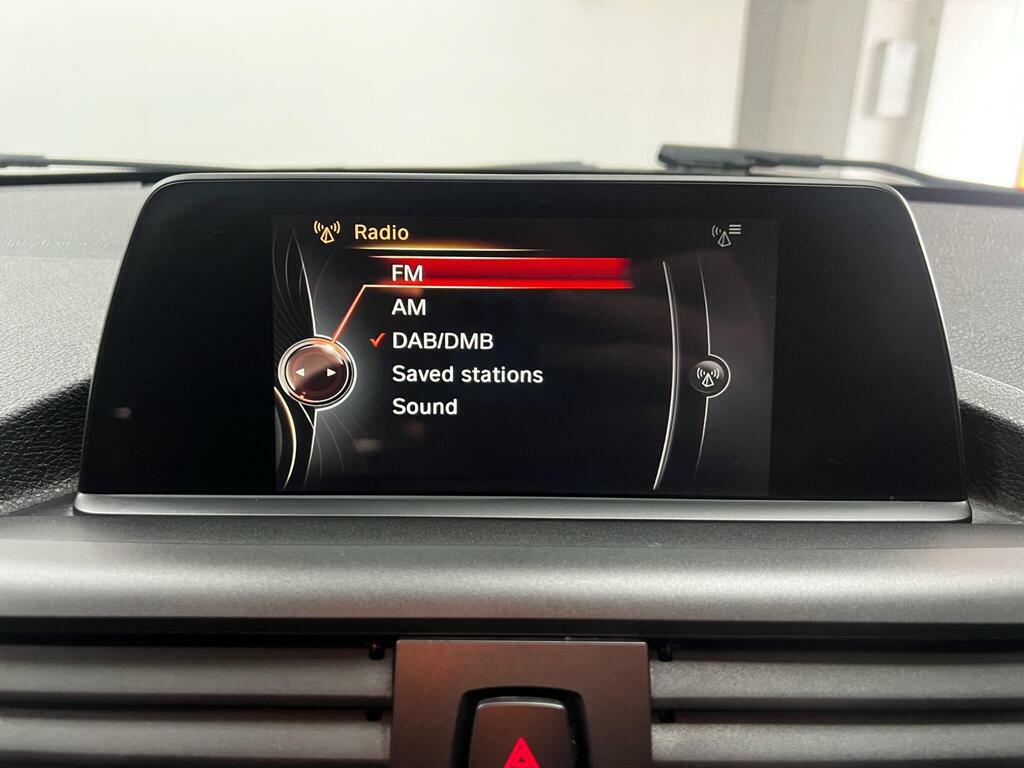 BMW 1 Series 118I Se Black #31