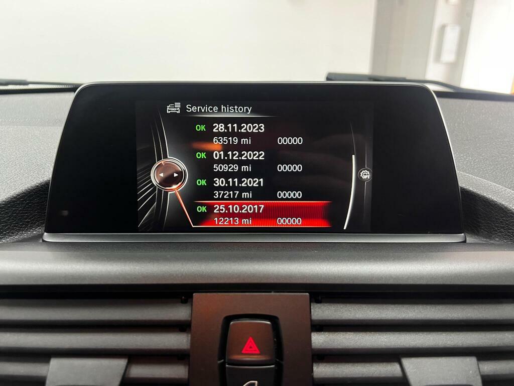 BMW 1 Series 118I Se Black #38