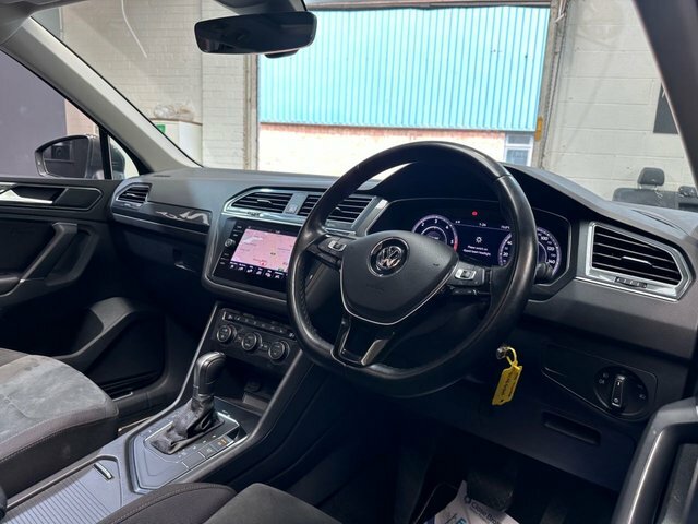 Volkswagen Tiguan 2.0 Tdi Sel Suv Dsg 4Motion Euro 6 S S Grey