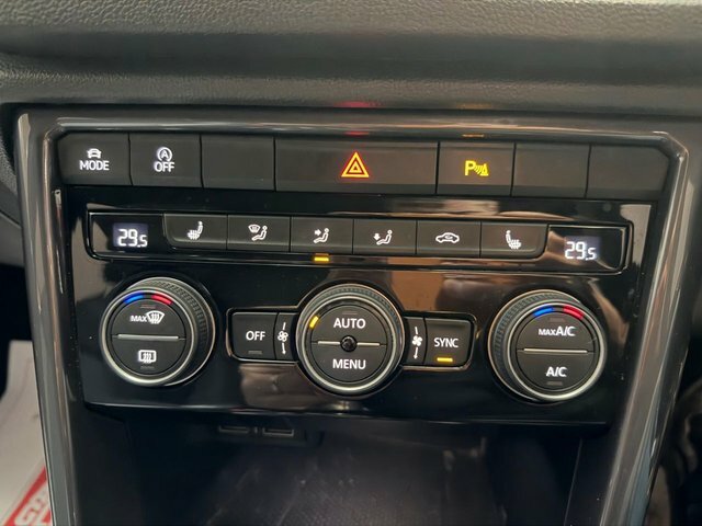 Volkswagen T-Roc   #32