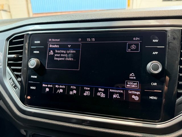 Volkswagen T-Roc   #28