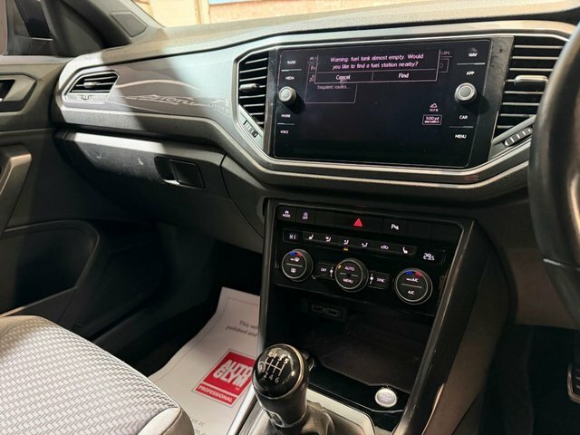 Volkswagen T-Roc   #26