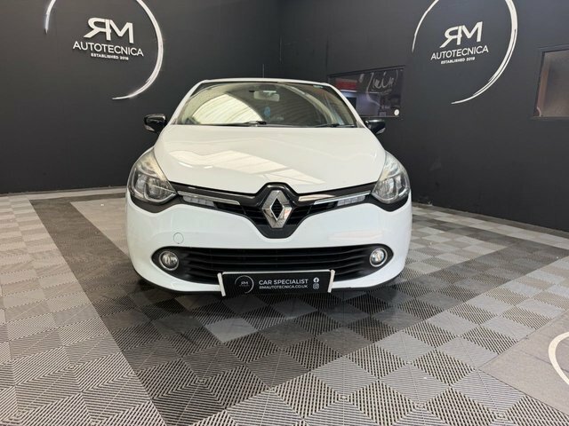Renault Clio 0.9 Tce Dynamique S Nav Hatchback Manua White
