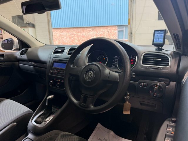 Volkswagen Golf 1.6 Tdi Match Euro 5 Silver #10