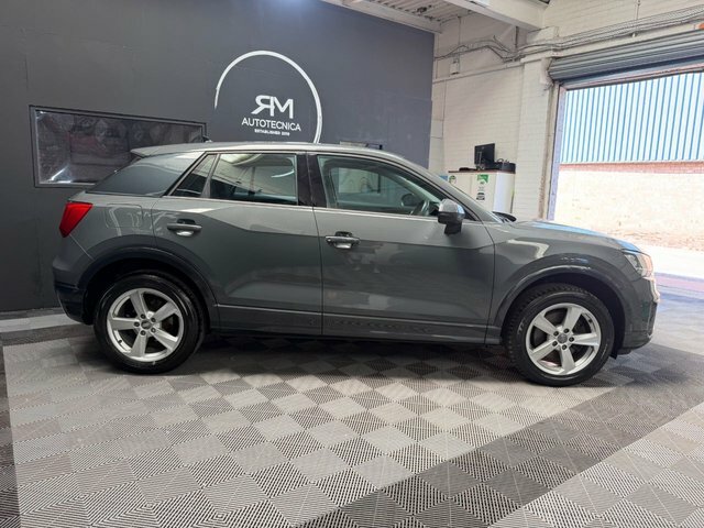 Audi Q2 1.6 Tdi 30 Sport Suv Euro 6 S S Grey #6