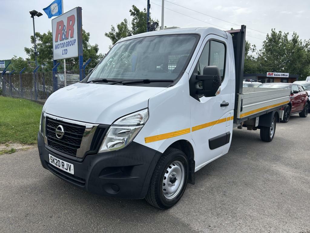 Nissan NV400 Panel Van White #14