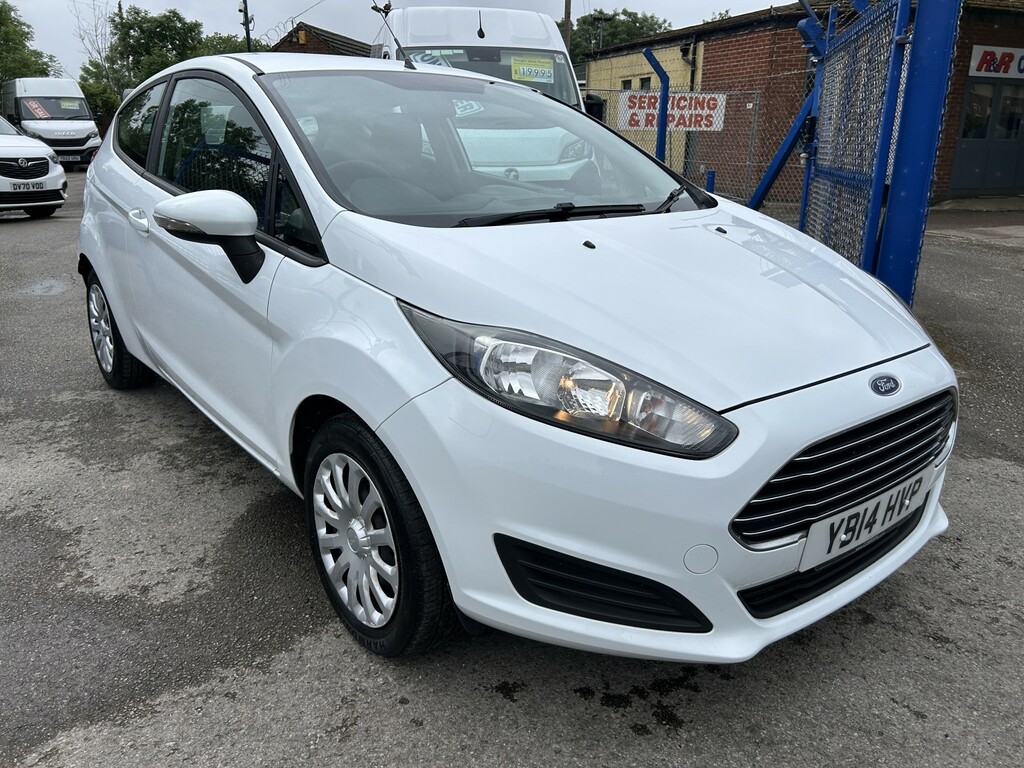 Ford Fiesta Hatchback 1.2 Style 2014 White