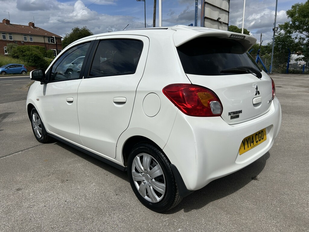 Mitsubishi Mirage Hatchback 1.2 2 2014 White #3
