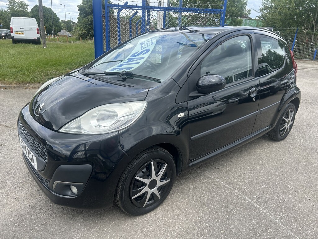 Peugeot 107 1.0 12V Active Black #2