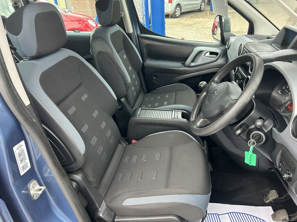 Citroen Berlingo Mpv 1.6 Hdi 16V Xtr 2010 KN60OBR Blue #5