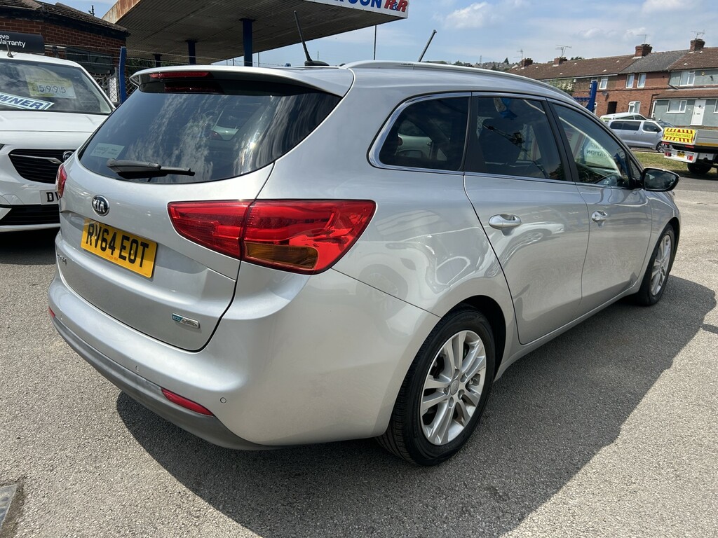 Kia Ceed 1.6 Crdi Ecodynamics 3 Silver #4