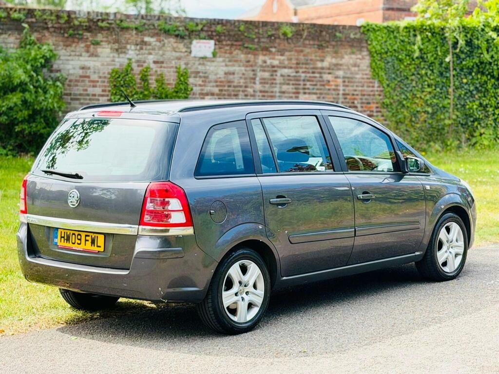 Vauxhall Zafira Active Plus Cdti Black #8