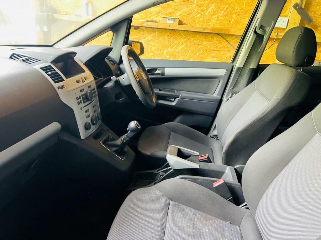 Vauxhall Zafira Active Plus Cdti Black #31