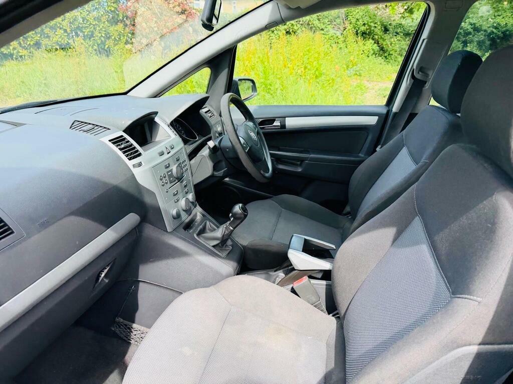 Vauxhall Zafira Active Plus Cdti Black #23
