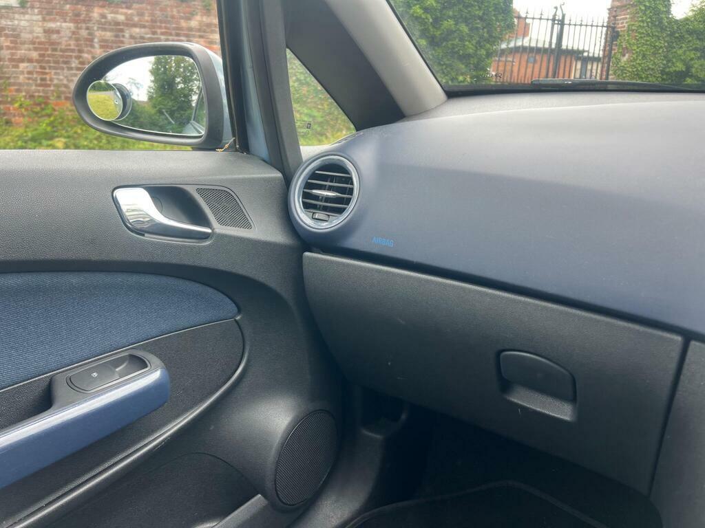 Vauxhall Corsa Mpv White #24