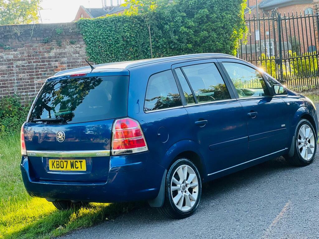 Vauxhall Zafira  Black #7
