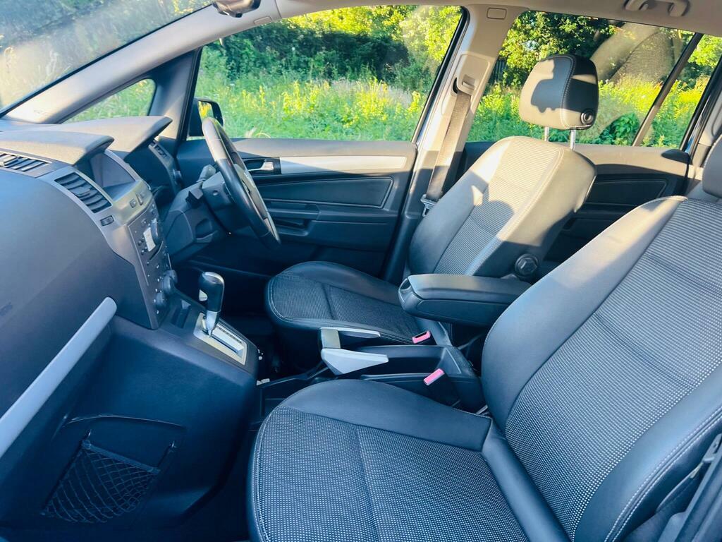 Vauxhall Zafira  Black #16