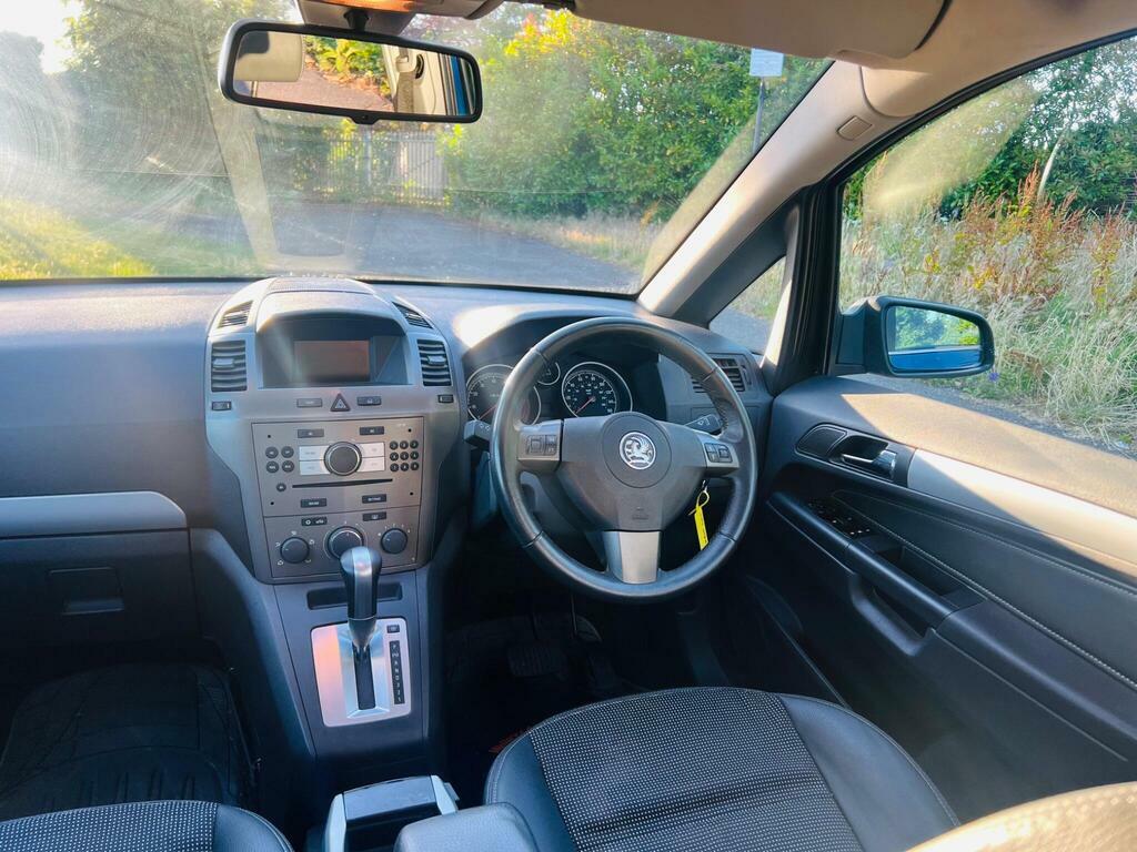 Vauxhall Zafira  Black #28