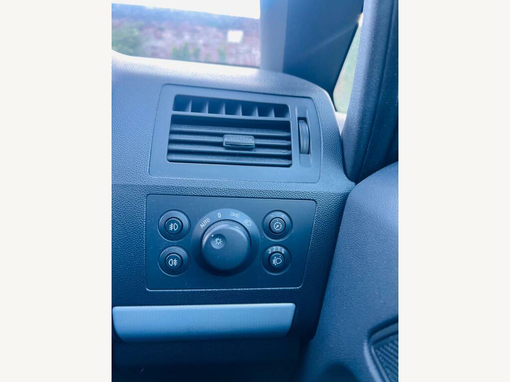 Vauxhall Zafira  Black #47