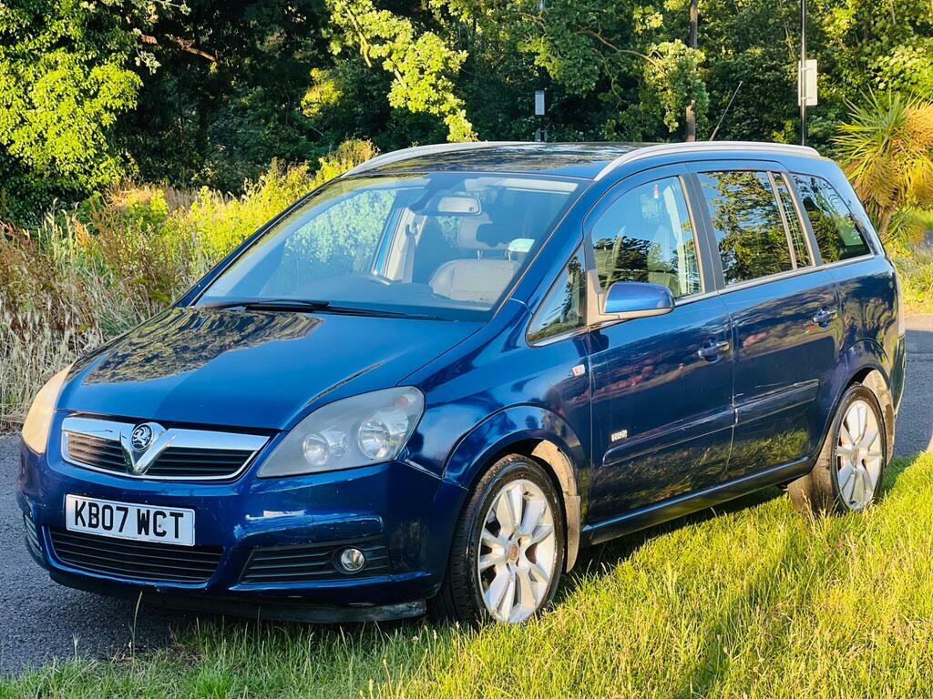 Vauxhall Zafira  Black #8