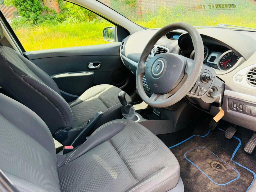 Renault Clio 1.1L Bizu 75 Bhp Black #14