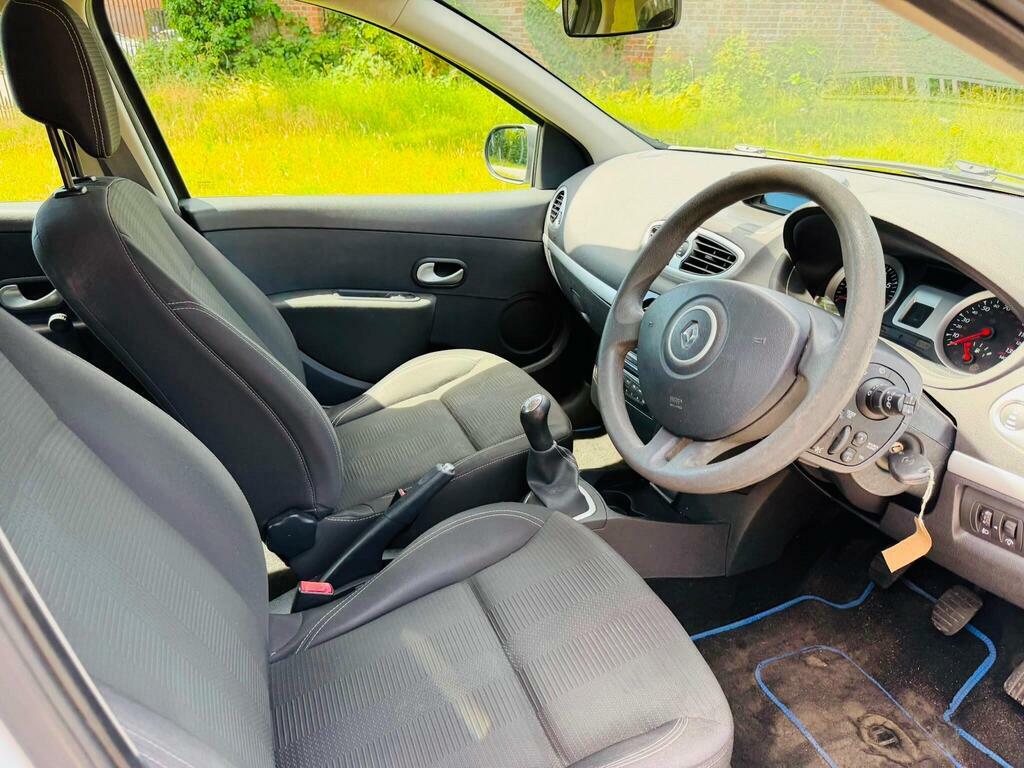 Renault Clio 1.1L Bizu 75 Bhp Black #13