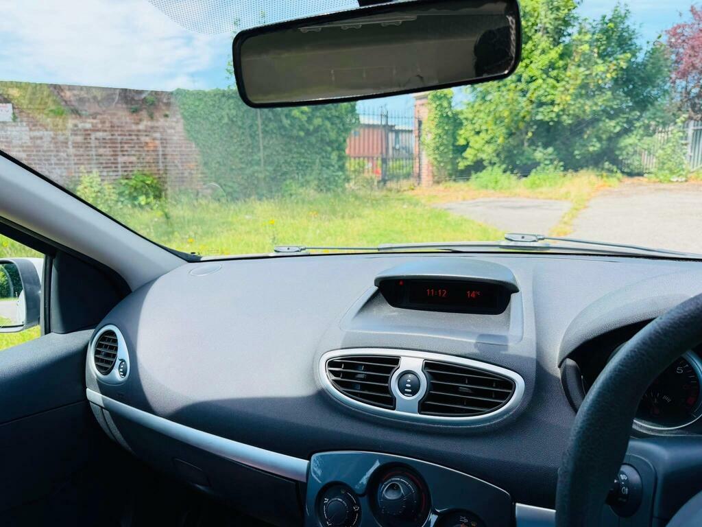 Renault Clio 1.1L Bizu 75 Bhp Black #37