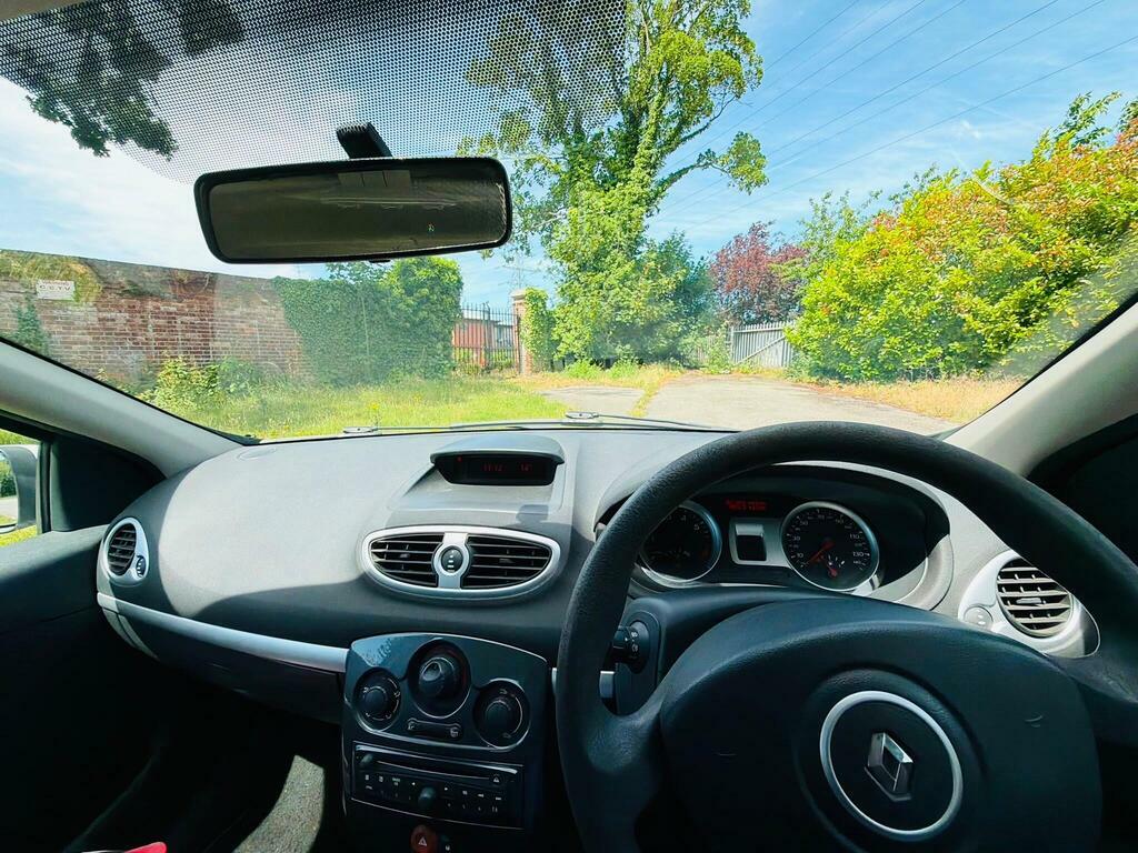 Renault Clio 1.1L Bizu 75 Bhp Black #43